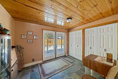 1004 Wendy Avenue, Big Bear City, CA 92314 - Photo 24