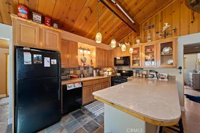 1004 Wendy Avenue, Big Bear City, CA 92314 - Photo 20