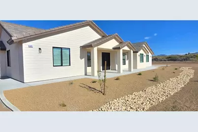 6221 Merced, Oak Hills, CA 92344 - Photo 4