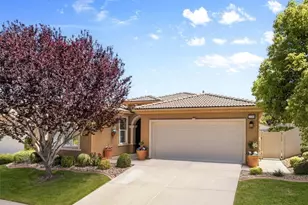 270 Bridle Trail, Beaumont, CA 92223 - Photo 2