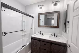 1800 E Lakeshore Dr, Lake Elsinore, CA 92530 - Photo 14