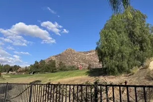 28439 Forest Oaks Way, Moreno Valley, CA 92555 - Photo 26