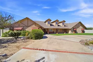 19670 Tonkawan Rd, Apple Valley, CA 92307 - Photo 2