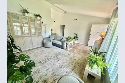 10430 Palo Alto, Rancho Cucamonga, CA 91730 - Photo 6
