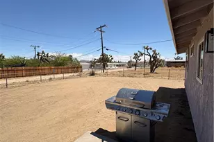 58520 Paxton, Yucca Valley, CA 92284 - Photo 2