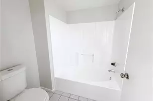 2565 W Fairview Dr, Rialto, CA 92377 - Photo 20