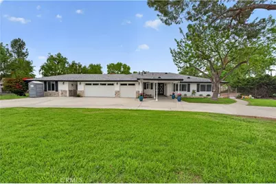 1505 Corona, Norco, CA 92860 - Photo 2
