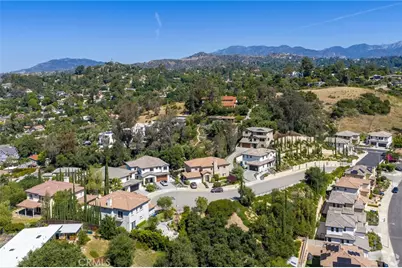 1029 N Staley Lane, Los Angeles, CA 90042 - Photo 24