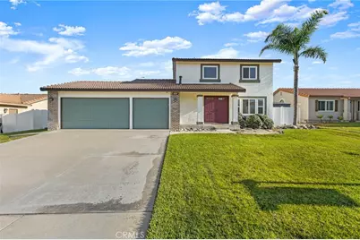 2007 W Windhaven, Rialto, CA 92377 - Photo 2