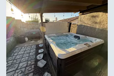 1130 Zircon Street, Corona, CA 92882 - Photo 4