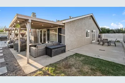 1130 Zircon Street, Corona, CA 92882 - Photo 38