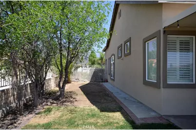 28305 Tiara Court, Highland, CA 92346 - Photo 30