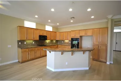 28305 Tiara Court, Highland, CA 92346 - Photo 8