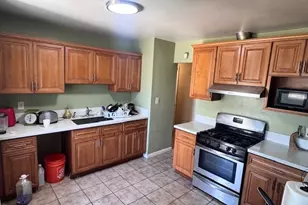 6990 Bangor, Highland, CA 92346 - Photo 4