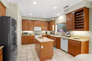 39963 Via Espana, Murrieta, CA 92562 - Photo 10
