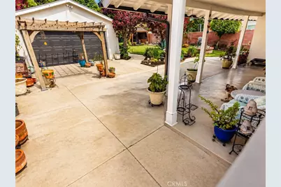 10473 Pico Vista, Downey, CA 90241 - Photo 32