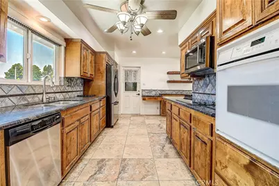 1960 Wetherly, Riverside, CA 92506 - Photo 24