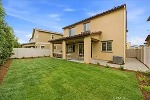 23716 Wilcox Dr, Newhall, CA 91321 - Photo 30