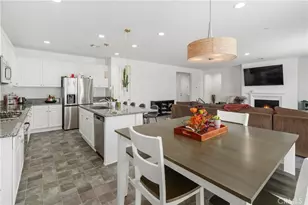32690 Ascot Hl Cir, Wildomar, CA 92595 - Photo 12