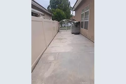 20524 Red Poppy Lane, Riverside, CA 92508 - Photo 4