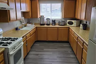 2598 Ayala, Rialto, CA 92377 - Photo 32