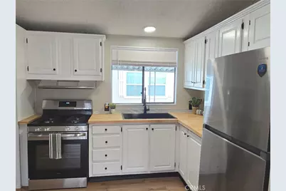 32900 Riverside Dr #94, Lake Elsinore, CA 92530 - Photo 12