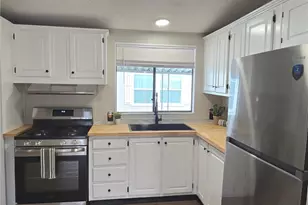 32900 Riverside Dr, Lake Elsinore, CA 92530 - Photo 12