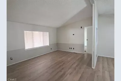 32900 Riverside Dr #94, Lake Elsinore, CA 92530 - Photo 6