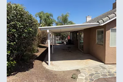 15128 Versailles, Lake Elsinore, CA 92530 - Photo 14