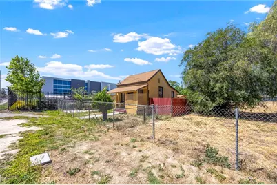 9328 S Waterman, San Bernardino, CA 92408 - Photo 4