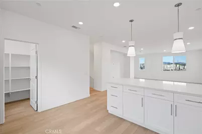 27318 Bear Creek Lane, Valencia, CA 91381 - Photo 14