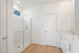 27314 Bear Creek Ln, Valencia, CA 91381 - Photo 32