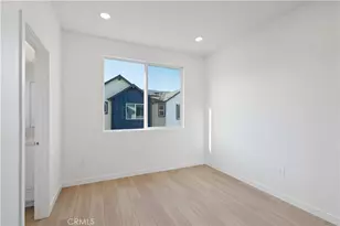 27314 Bear Creek Ln, Valencia, CA 91381 - Photo 20