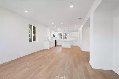 27314 Bear Creek Lane, Valencia, CA 91381 - Photo 8