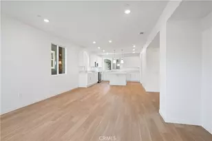 27314 Bear Creek Ln, Valencia, CA 91381 - Photo 8