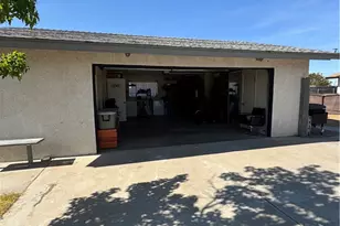 11968 Bornite, Hesperia, CA 92345 - Photo 28