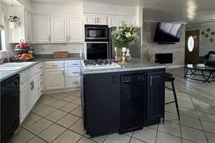 11968 Bornite, Hesperia, CA 92345 - Photo 16