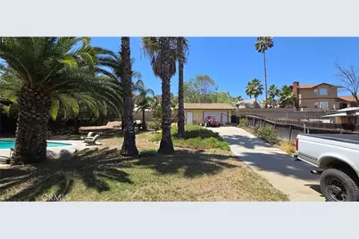 21475 Webster, Perris, CA 92570 - Photo 44