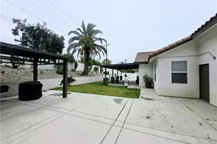 3921 La Hacienda, San Bernardino, CA 92404 - Photo 48
