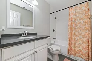27870 Fieldstone Dr, Highland, CA 92346 - Photo 20