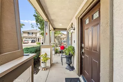 7925 Hemingway Court, Fontana, CA 92336 - Photo 4