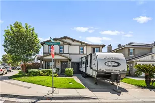 7925 Hemingway Ct, Fontana, CA 92336 - Photo 1
