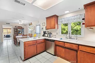 15070 Lancashire, Lake Elsinore, CA 92530 - Photo 12