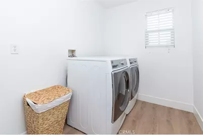6861 Earp Way, Fontana, CA 92336 - Photo 58