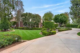 6952 Royal Hunt Ridge, Riverside, CA 92506 - Photo 10