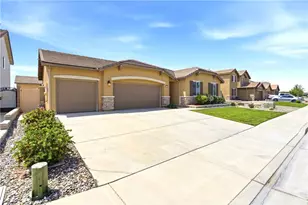 11414 Corte Los Laureles, Jurupa Valley, CA 91752 - Photo 2