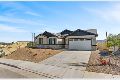 4021 Hudson Lane, Lake Elsinore, CA 92530 - Photo 2