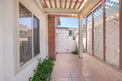 2001 W San Lorenzo, Santa Ana, CA 92704 - Photo 44