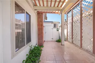 2001 W San Lorenzo, Santa Ana, CA 92704 - Photo 44