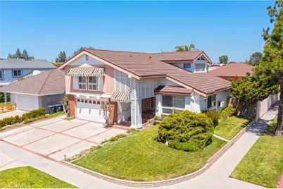 2001 W San Lorenzo, Santa Ana, CA 92704 - Photo 54